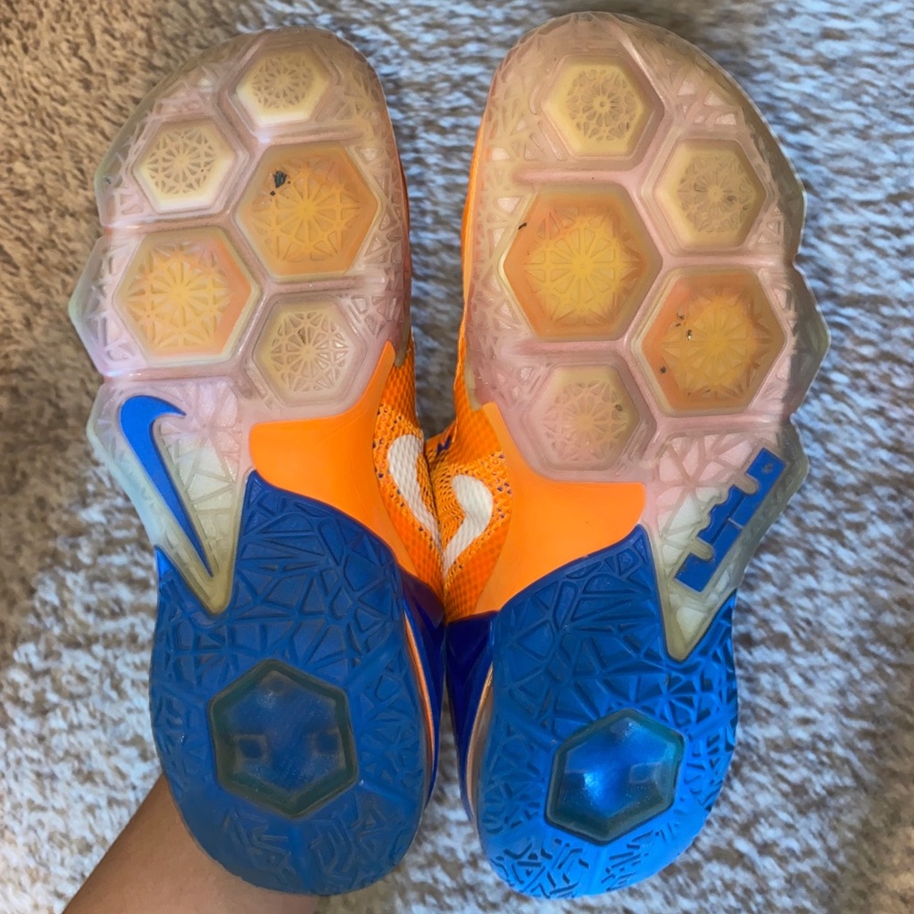 LEBRON XII LOW SHOES - Picture 6 of 8